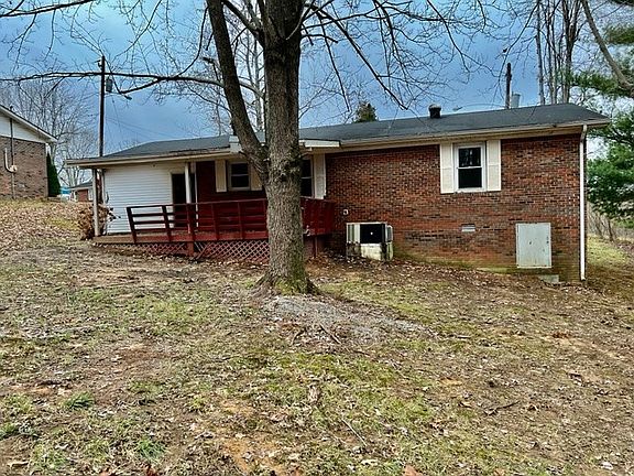 5th image of 641 Joyce Ave