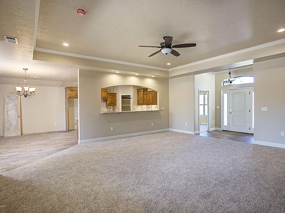 3rd image of 7417 Columbus Dr