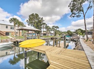 3828 N Apalachee Point, Crystal River, FL 34428