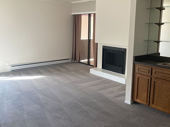 3rd image of 58 El Camino Real #314