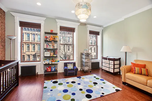 Rented by Compass | media 6