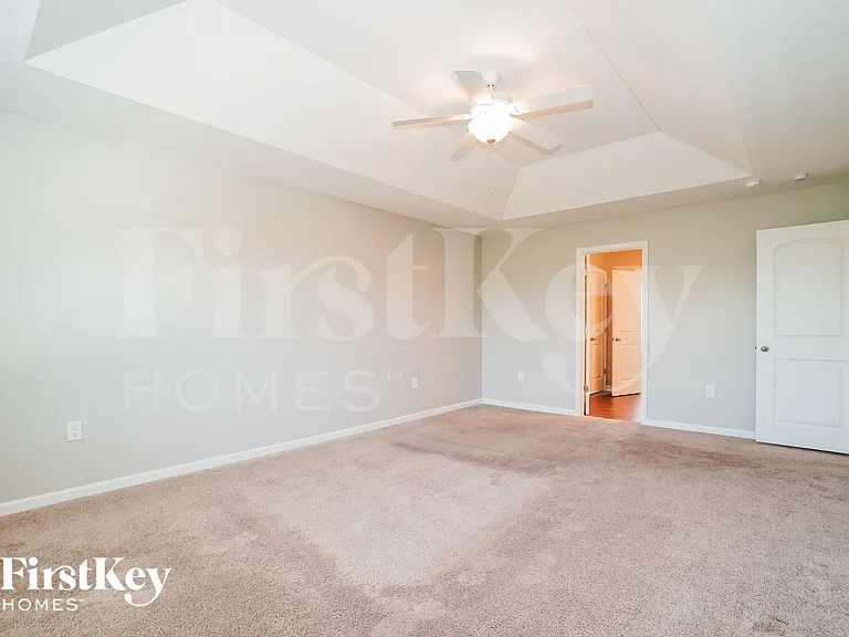 5602 Tarboro Pl — Photo 10