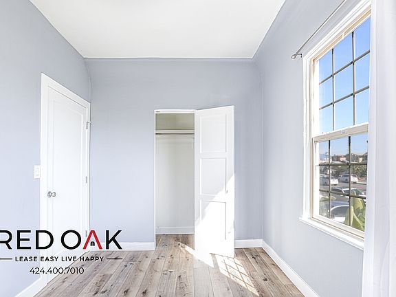 2nd image of 1641 Crenshaw Blvd APT 101