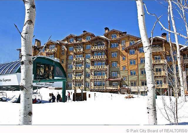 2nd image of 8902 Empire Dr #601
