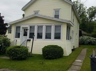 6 Madison St, Hoosick Falls, NY 12090