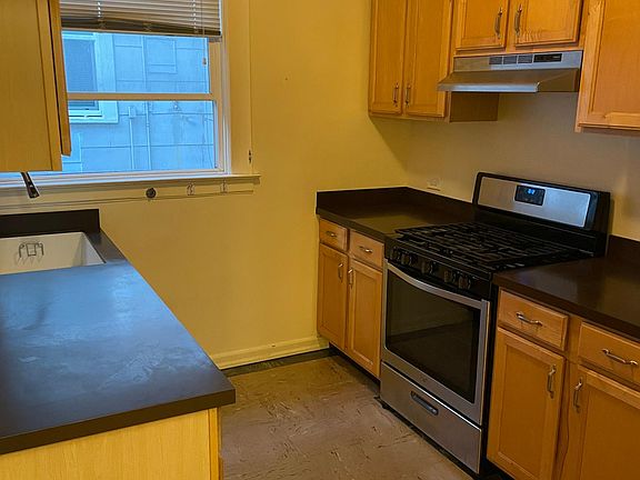 4th image of 480 Fell St #3