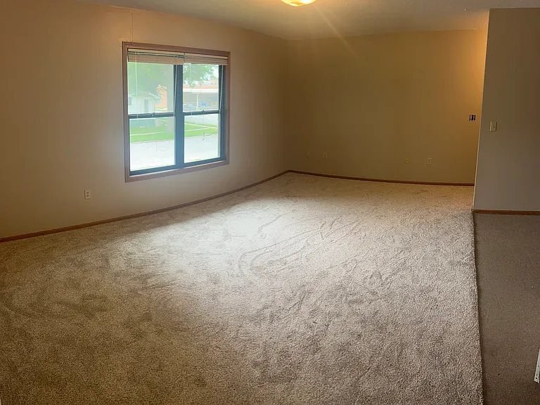 407 W Valley Ave #204 — Photo 2