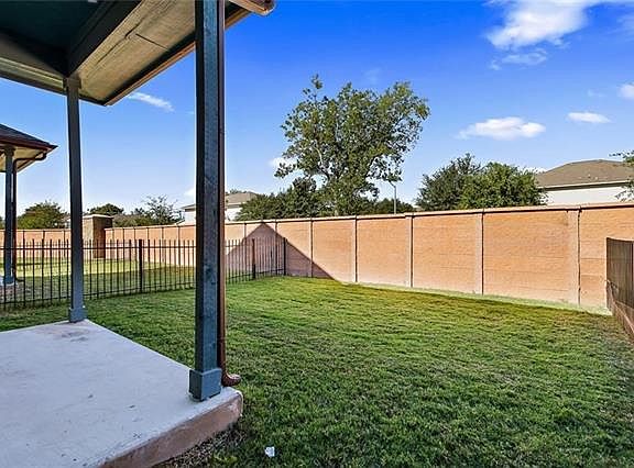 4th image of 1001 Zodiac Ln Unit 40