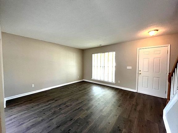 2nd image of 1106 Coquina Ct