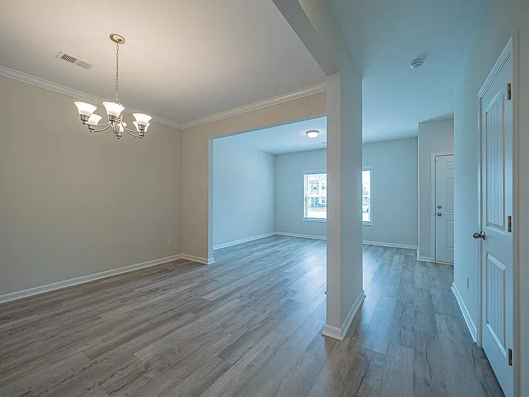 1545 Sawtooth Dr — Photo 13