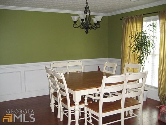 5th image of 5118 Redcoat Ln