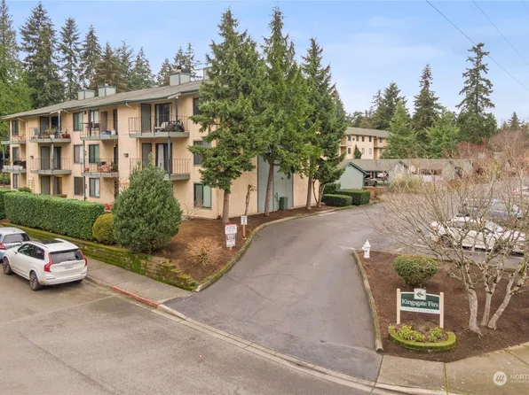14303 124th Street NE #B14, Kirkland, WA 98034
