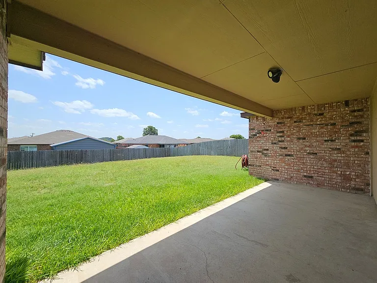 5106 Holster Dr — Photo 19