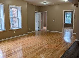 39 N Burnett St, East Orange, NJ 07017