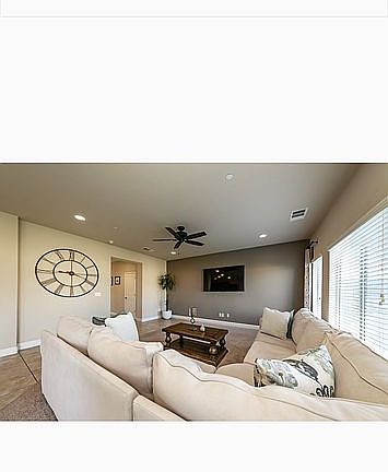 3rd image of 1866 W Humboldt Dr