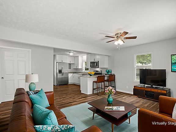 4th image of 202 Fowler Ford Rd