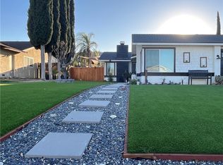 3096 Edwards Pl, Riverside, CA 92503