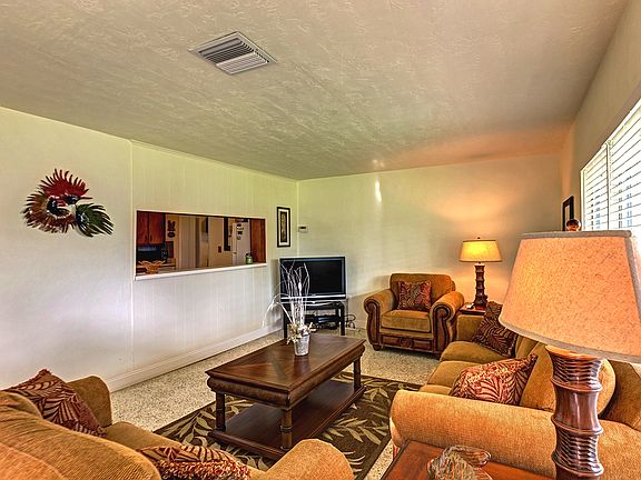 5th image of 137 W Park Ln