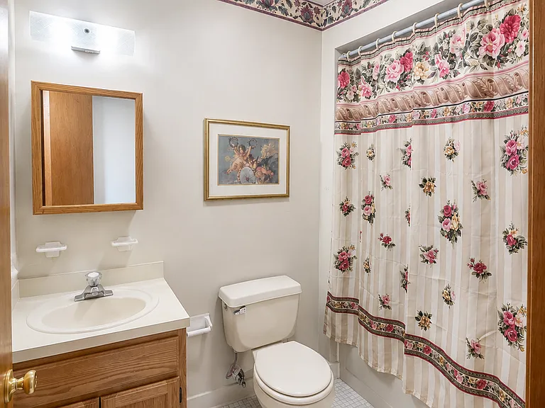 Additional bathroom with convenient layout