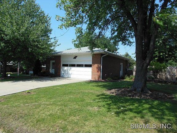 3rd image of 501 Florida Dr