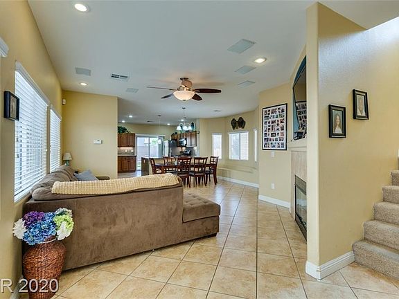 4th image of 8934 Mossy Hollow Ave