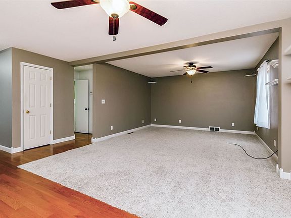 3rd image of 1701 G Ave