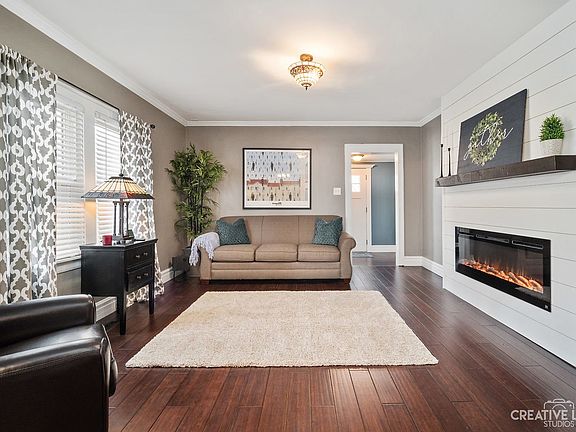 5th image of 24 W Kenilworth Ave