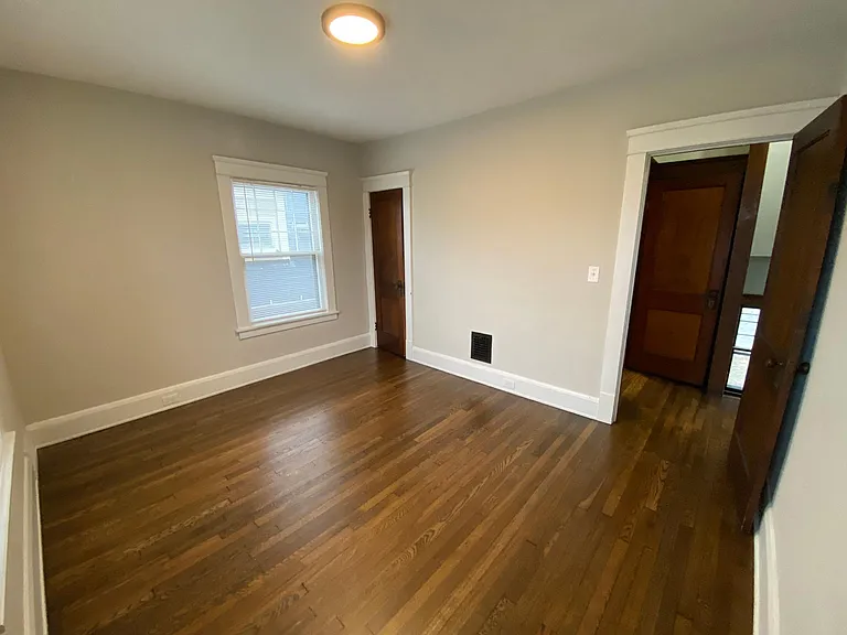 15242 Lakeshore Blvd — Photo 25