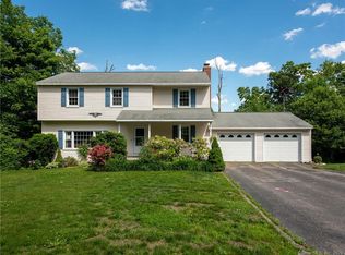 512 Carrington Rd, Bethany, CT 06524