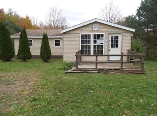 75 Emmons Dr, Hannibal, NY 13074