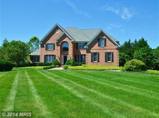 6 Dipping Pond Ct, Lutherville Timonium, MD 21093