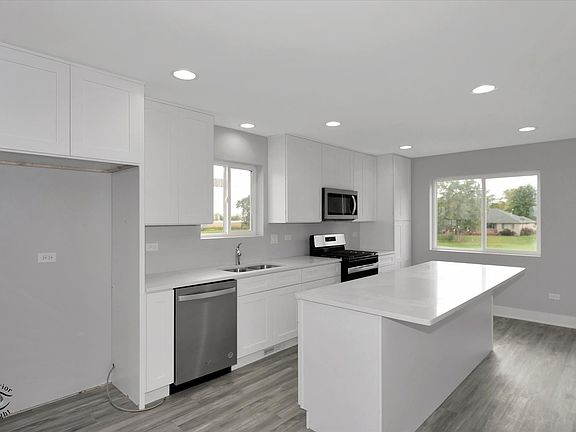 3rd image of LOT 40 E Butler Ave