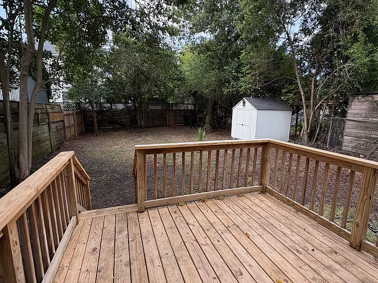 116 Sans Souci St — Photo 15