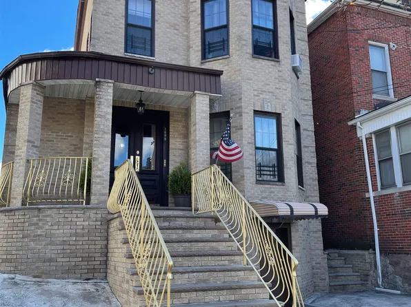 1606-1608 Central Avenue image 1 of 9