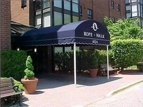 4234 N Main St #608, Fall River, MA 02720