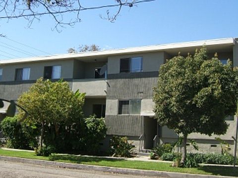1st image of 10723 La Grange Ave APT 3