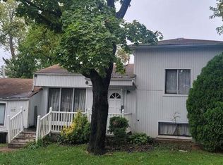 32 Duke Street, Deer Park, NY