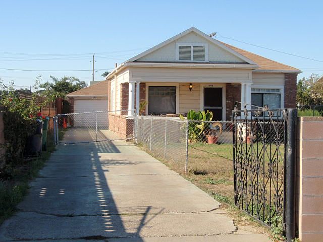 2nd image of 1145 Pacheco St