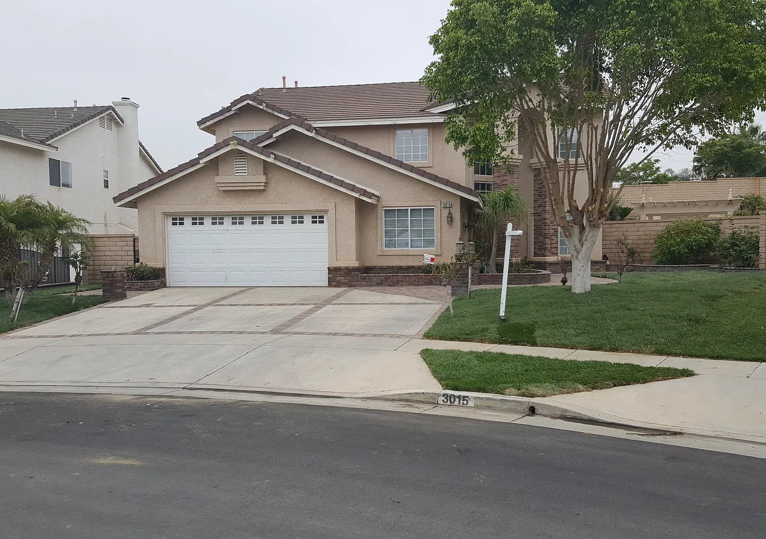 South Corona 5 Bedroom Pool Home - 3015 Briarhaven — Photo 2