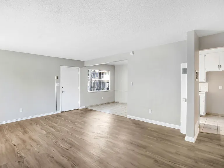 7469 Magnolia Ave. — Photo 15