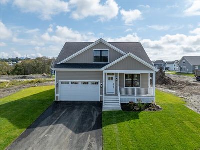 372 Freedom Trail Dr, Portsmouth, RI, 02871
