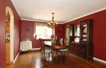 2nd image of 216 Atherwood Ave