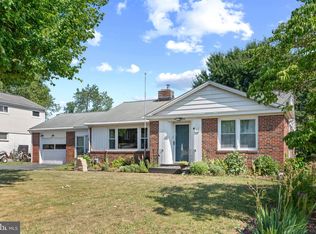 14 Sharon Rd, Enola, PA 17025