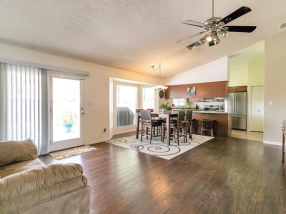5th image of 6315 W Lupine Ave