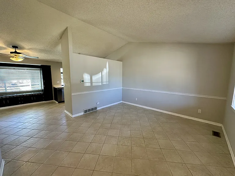 19776 E Bellewood Dr — Photo 19