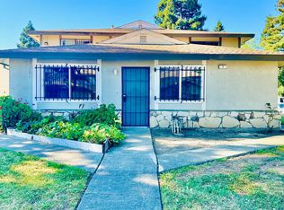 1 La Pera Ct, Sacramento, CA 95823