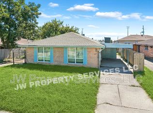 8640 Gervais St, New Orleans, LA 70127