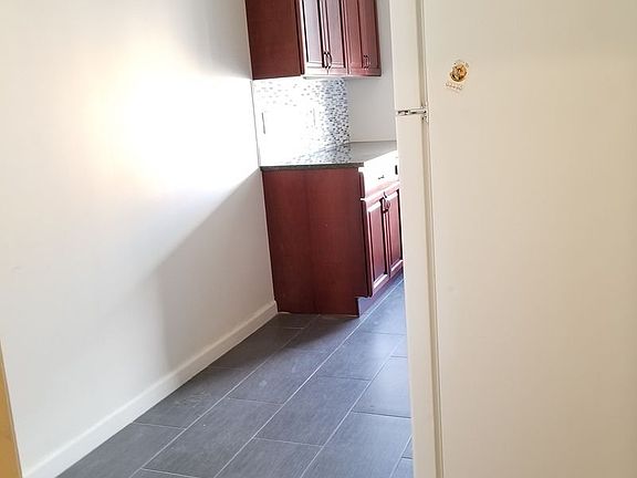 5th image of 3616 24th Ave APT 4B