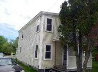 442 High St, Somersworth, NH 03878