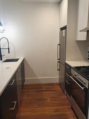 Rented by Corcoran | media 27